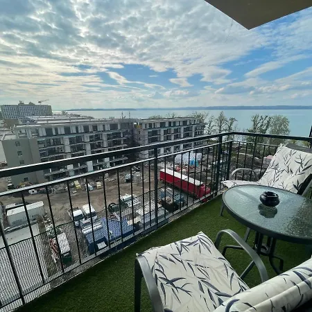 Cadet Ezuestpart * Siófok