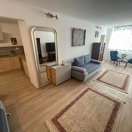 Cadet Ezuestpart * Siófok