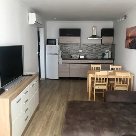 Cadet Ezuestpart Apartment