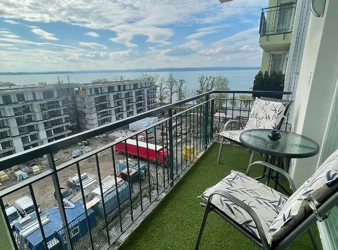 Cadet Ezüstpart Siófok