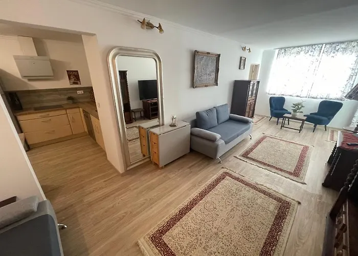 Cadet Ezuestpart * Siófok